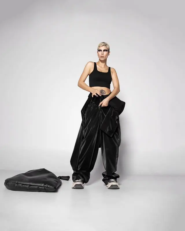 نیکو زن روز